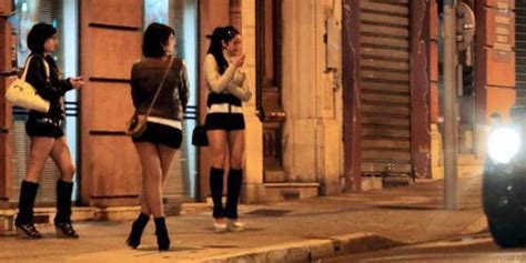 Prostitute Les Lilas