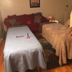 Sexual massage Sterling Heights