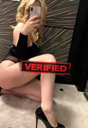 Alyssa Blowjob Prostituierte Heroldsberg